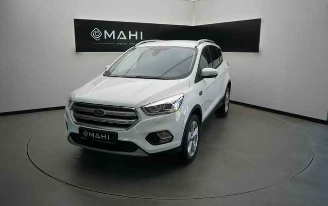 Ford Kuga cena 74999 przebieg: 92860, rok produkcji 2018 z Ryki małe 326